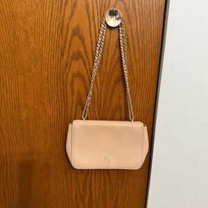 Tory Burch Robinson Pebbled light Leather Chain Crossbody Bag